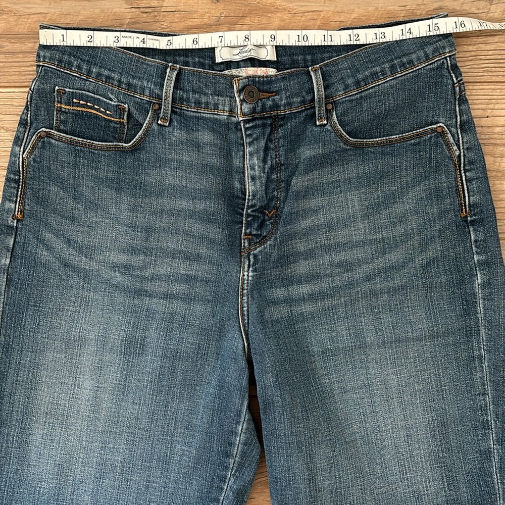 Levi’s Women’s Size 12 High Rise Bermuda Denim Shorts - Picture 5 of 11